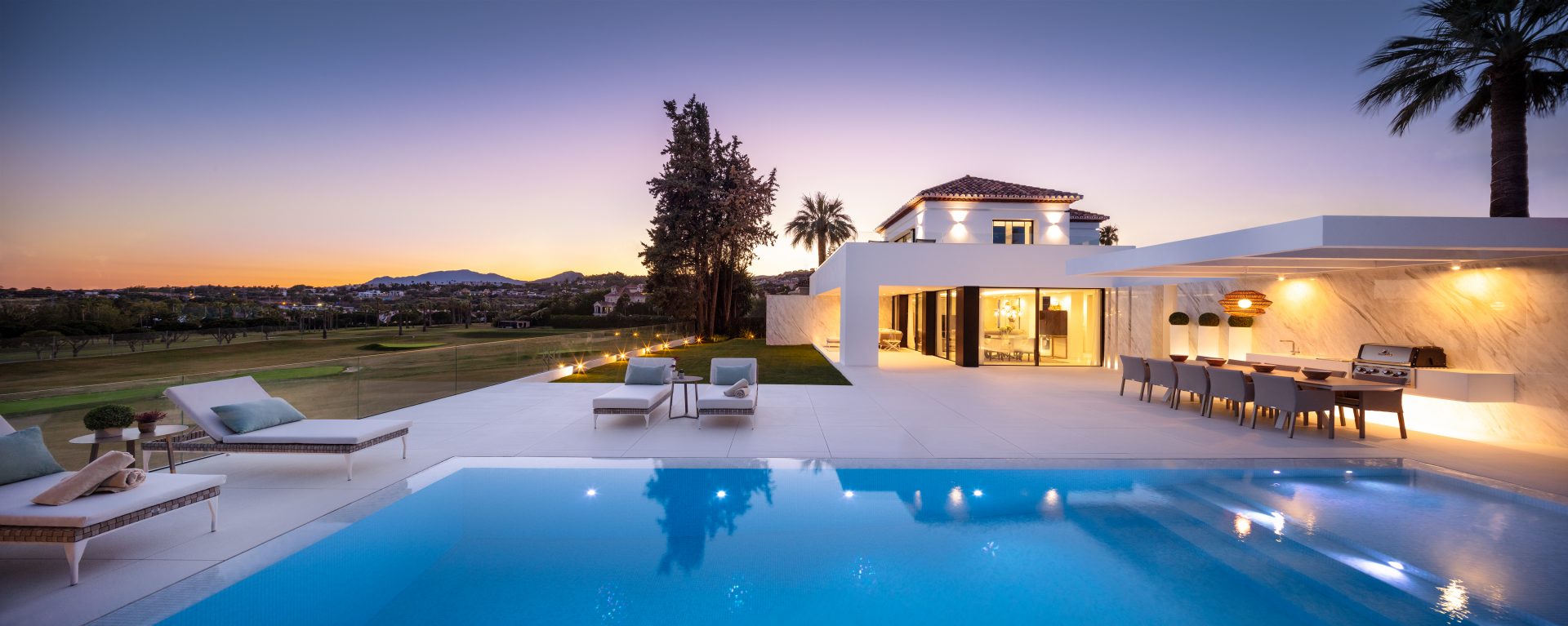 LUXURIA LIFESTYLE NAMED AS THE WORLD'S NUMBER 2 ONLINE LUXURY MAGAZINE FOR 2025