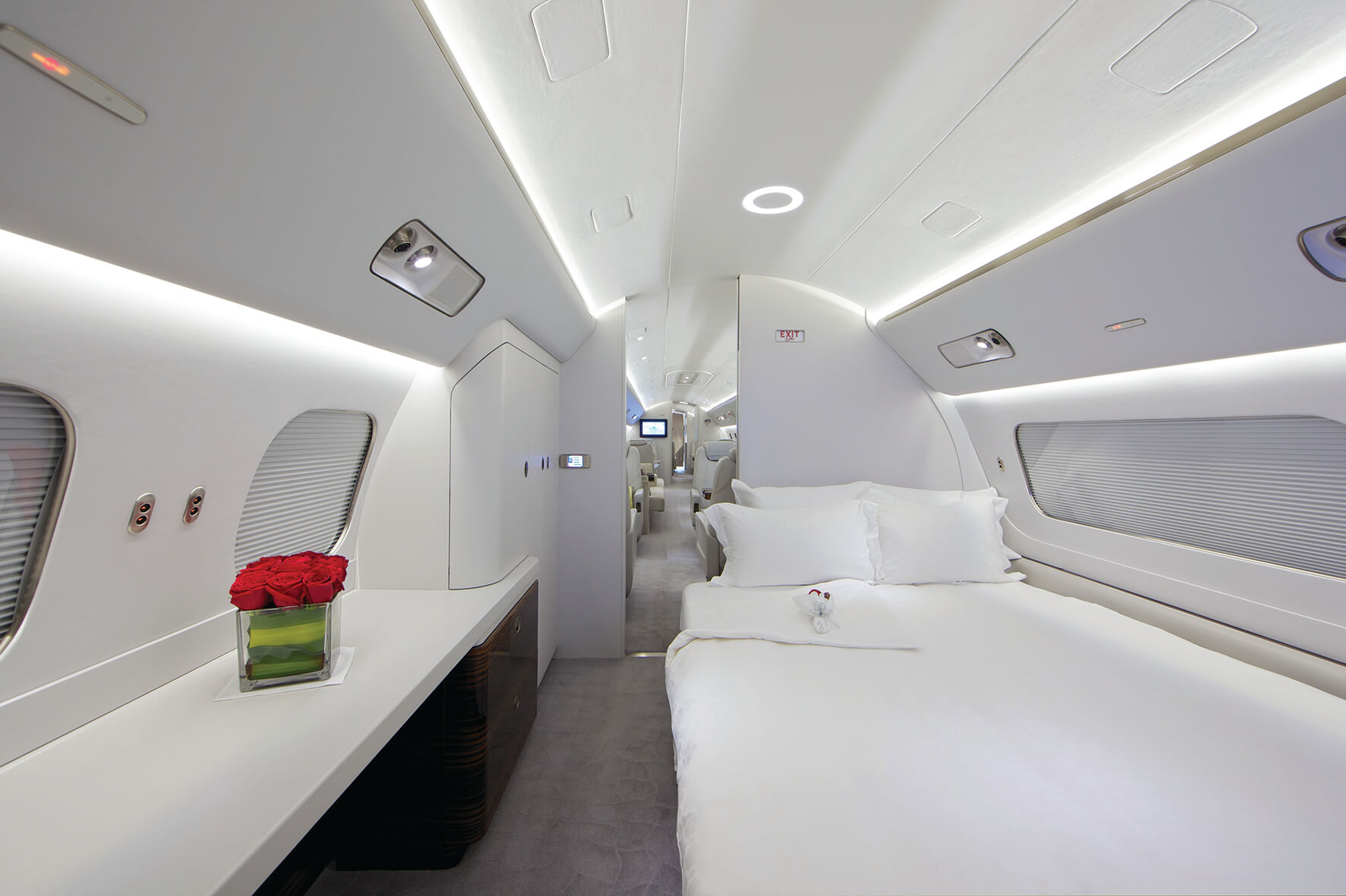 LUXURIA LIFESTYLE WELCOMES EXECUJET