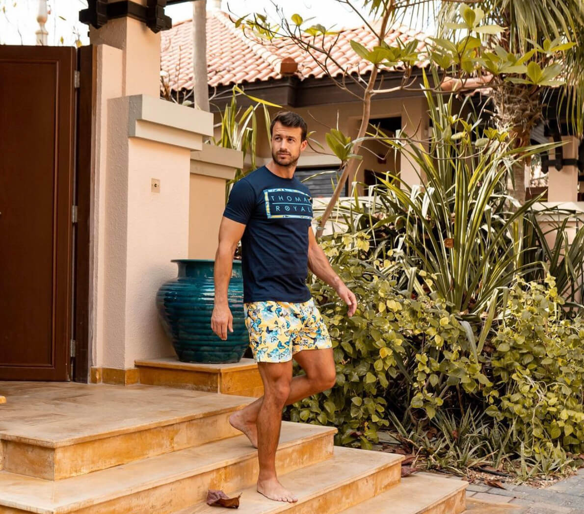 LUXURIA LIFESTYLE WELCOMES THOMAS ROYALL