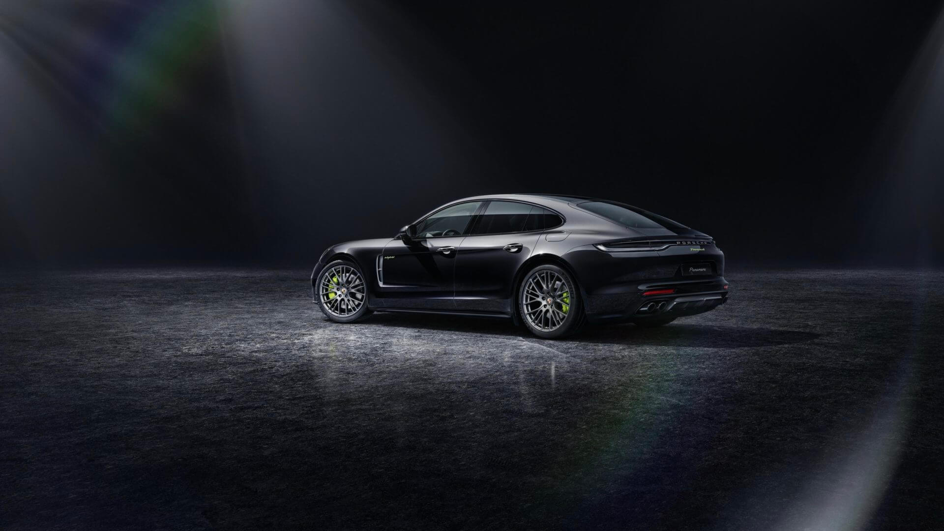 Experience Luxury on the Road with the Panamera Platinum Edition