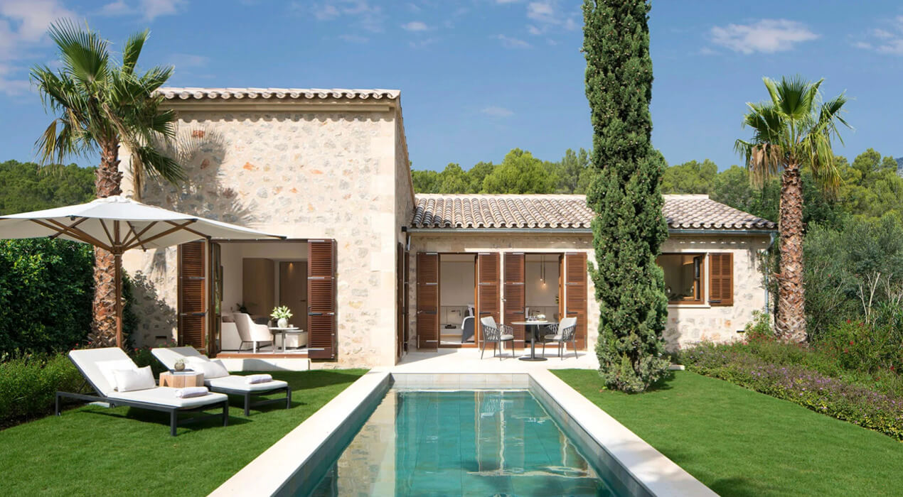 LUXURIA LIFESTYLES KAYA CHESHIRE REVIEWS MALLORCA’S SUPERB CASTELL SON CLARET – A LUXURY GEM STEEPED IN MALLORCAN TRADITION