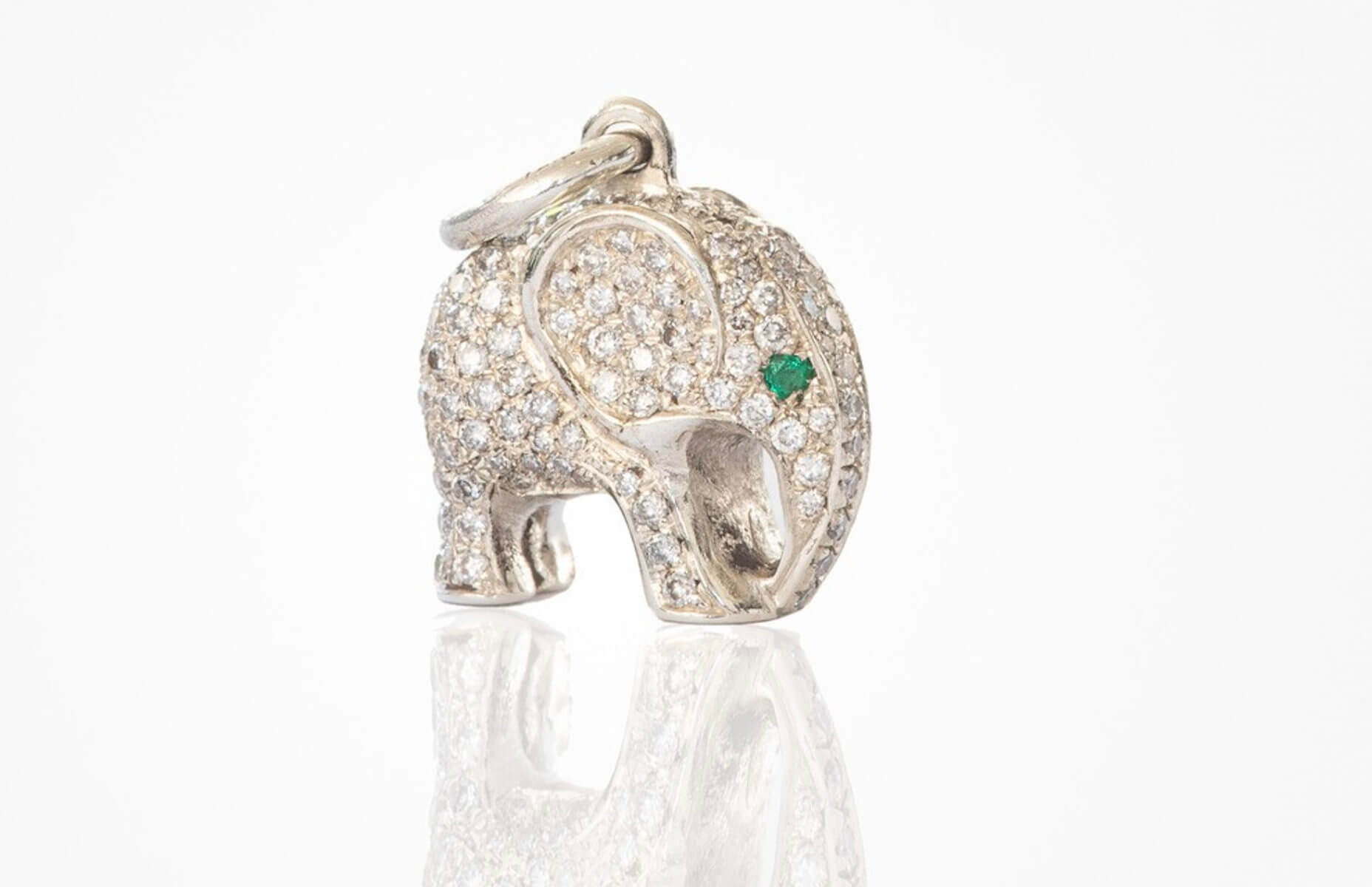 Elevate Your Style with The Ele Collection: Trendy Fashion for Modern Women