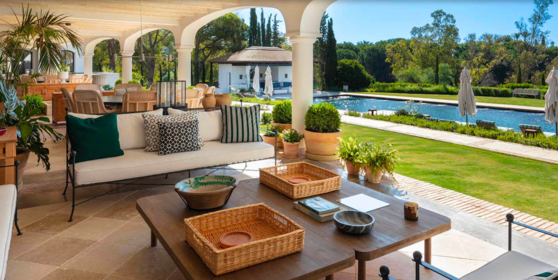 LUXURIA LIFESTYLE INTERNATIONAL WELCOMES CHRISTIES COSTA DEL SOL REAL ESTATE
