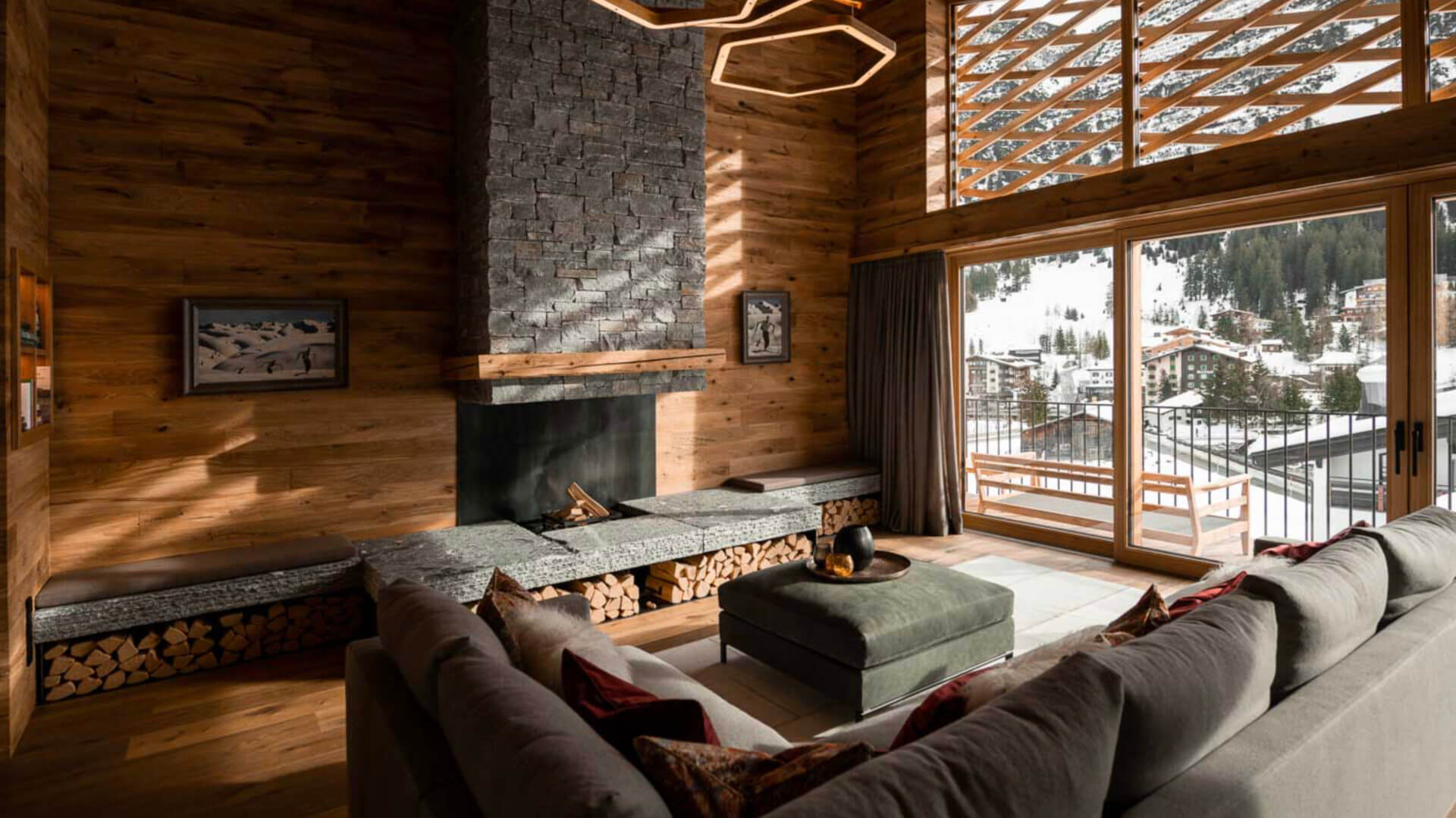 LUXURIA LIFESTYLE INTERNATIONAL WELCOMES ARLA LUXURY RESIDENCE