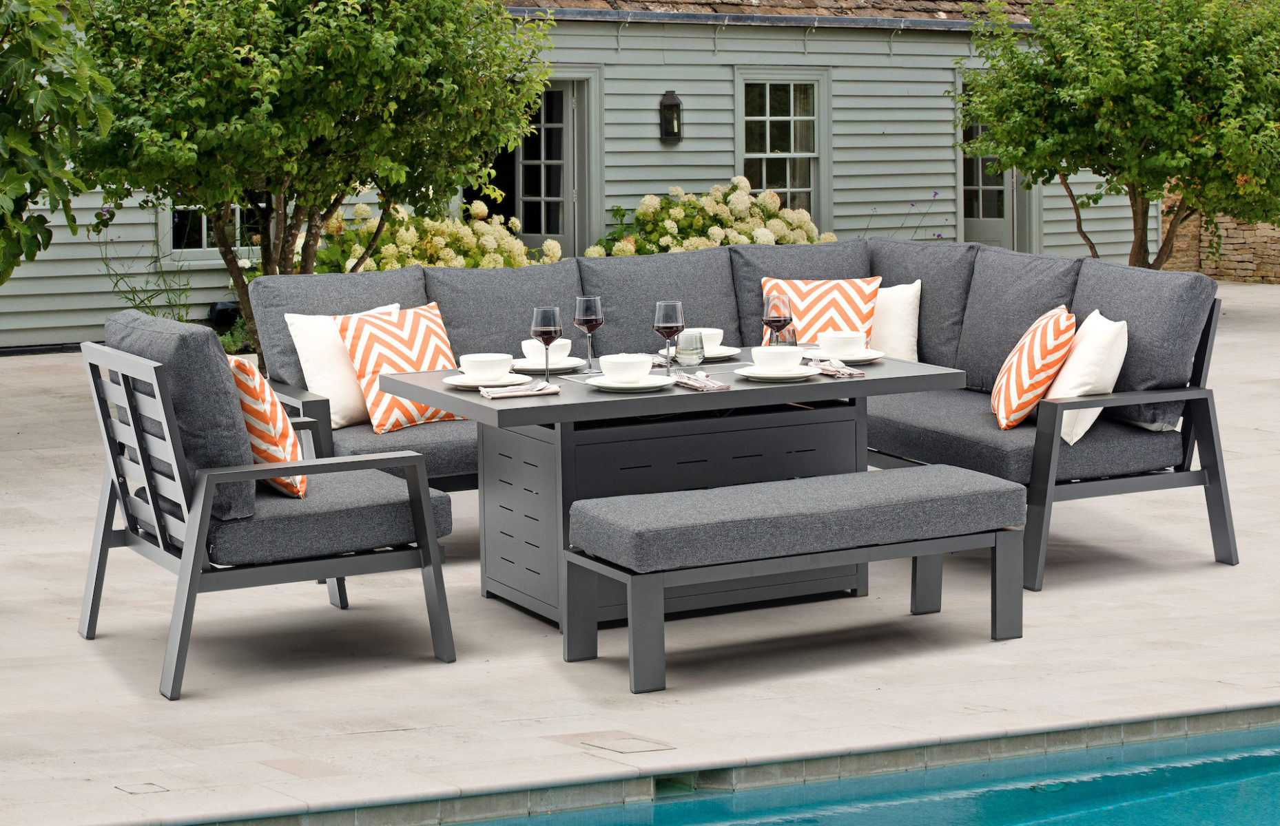 Introducing Bramblecrest’s 2023 Premium Garden Furniture Collection
