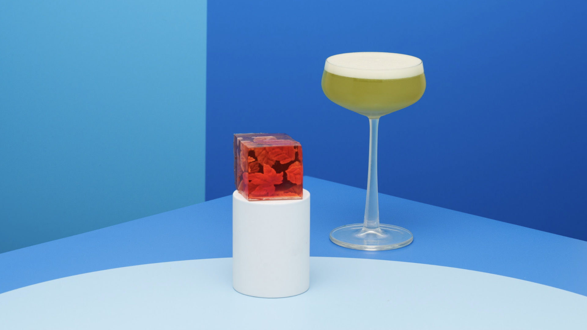Luxuria Lifestyle welcomes the launch of Bombay Sapphire's 'Saw this made this' - Art bites