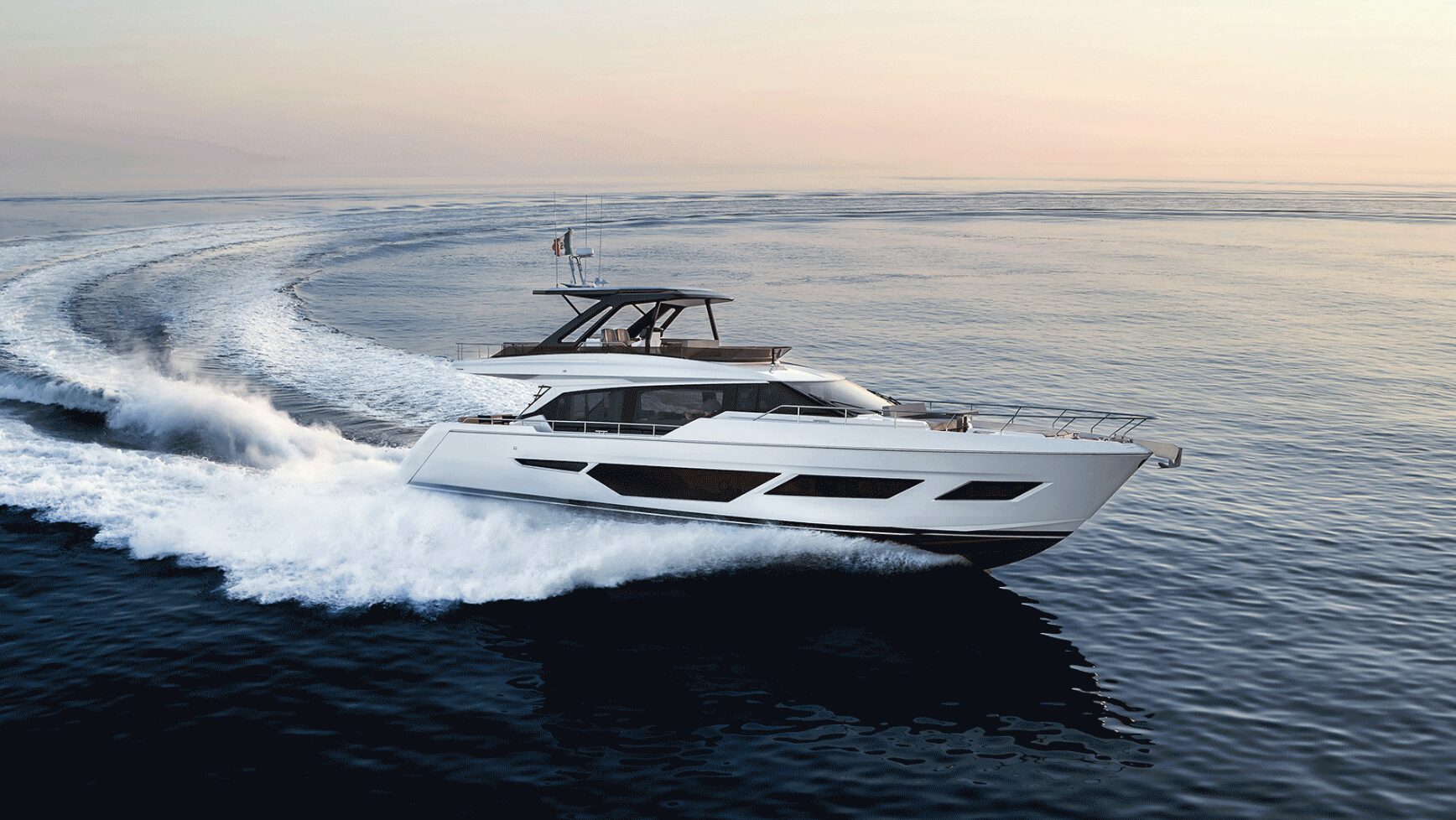 LUXURIA LIFESTYLE INTERNATIONAL MAGAZINE WELCOMES FERRETTI YACHTS