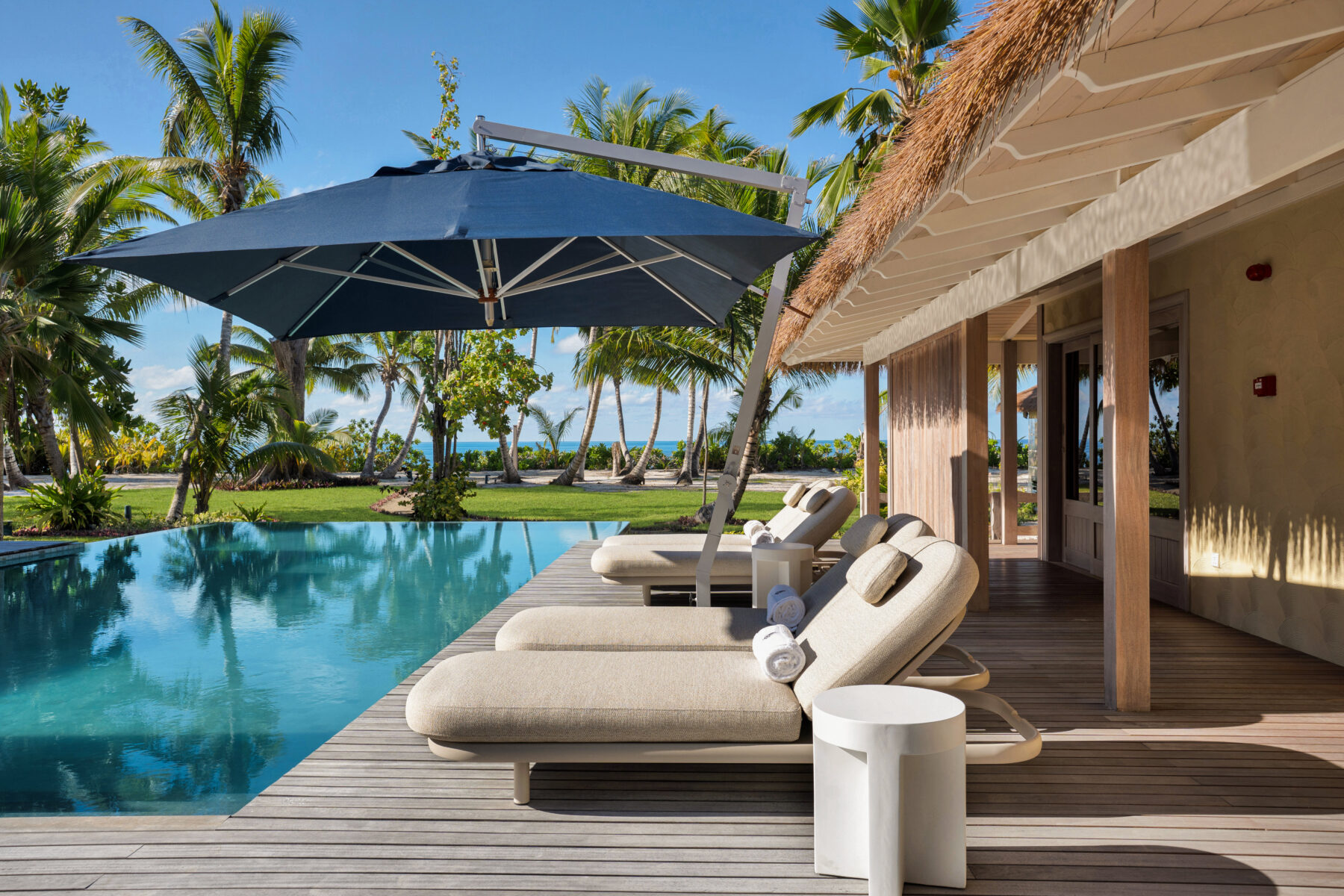 YOUR GATEWAY TO THE WORLD OF LUXURY